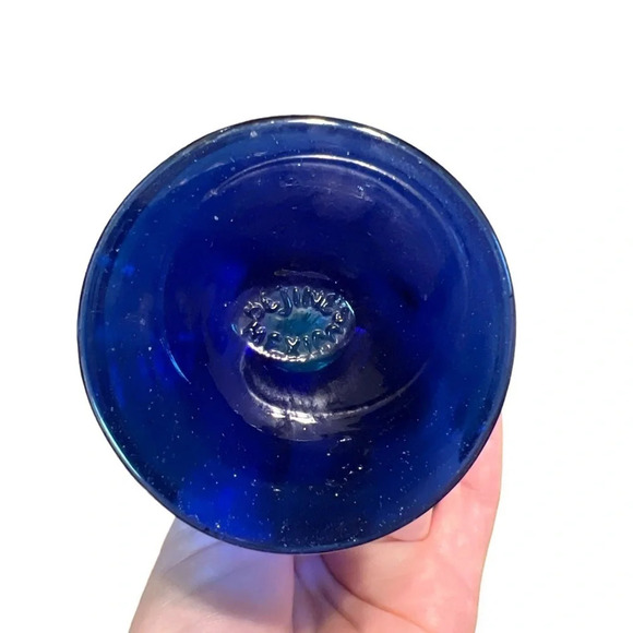 Hand blown glass margarita glasses set of 2 - Picture 3 of 3